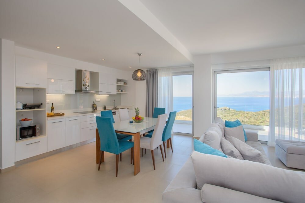 Фото Luxury Suite Thalia - Amazing Sea View