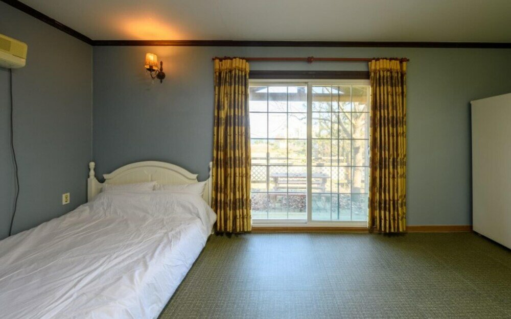 Фото Yangyang Seorak Badanamuro Pension