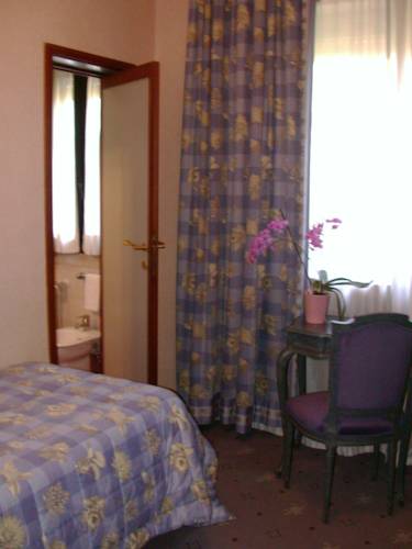 Фото Fenix Hotel