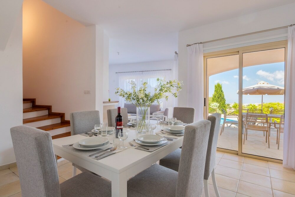 Фото Resitour - Perneri Villas