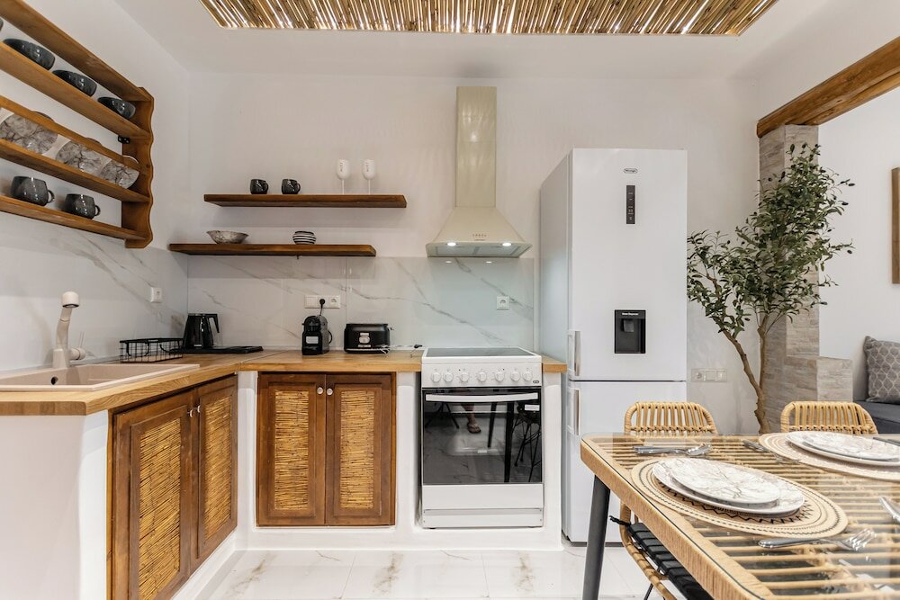 Фото Naxian Serenity Suites