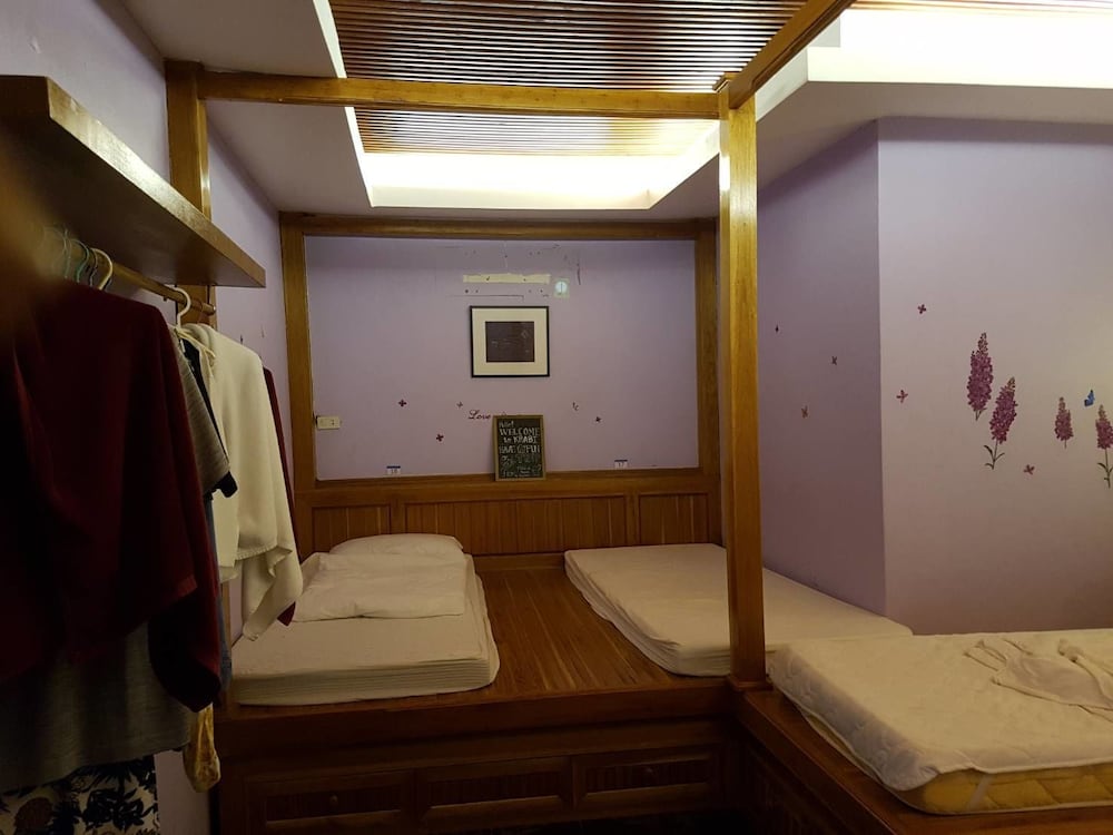 Фото Fundee House Nicha Hostel