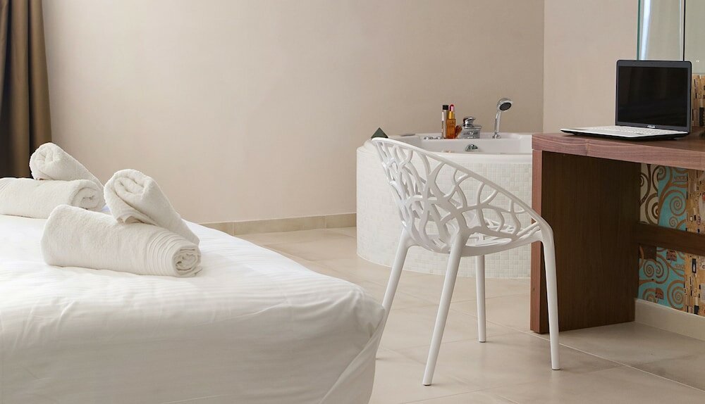 Фото Electra Hotel