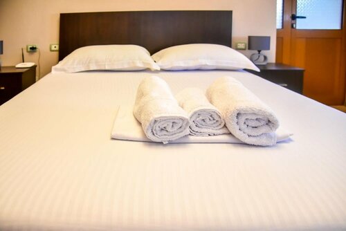 Гостиница Hotel Sofra в Гирокастре