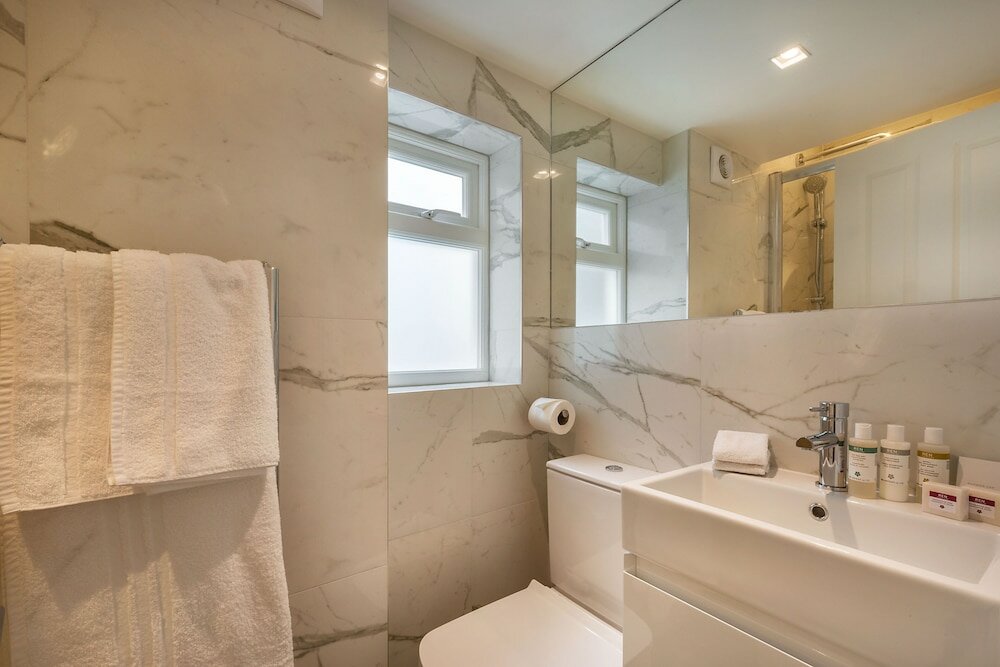 Фото Marylebone - Wyndham Street apartments by Flying Butler