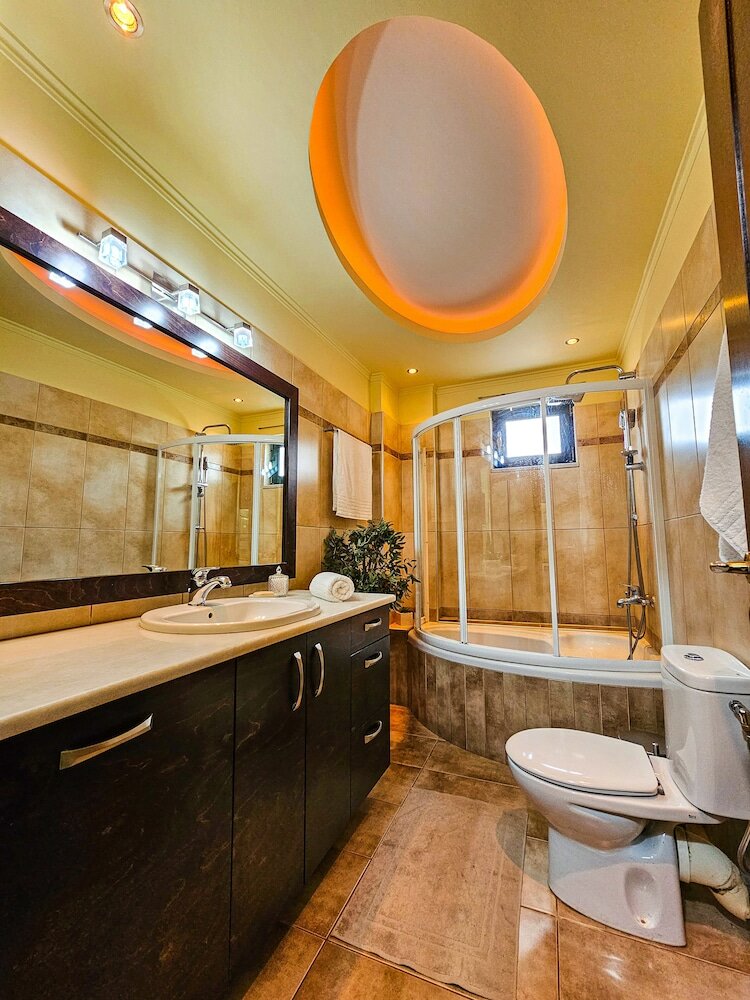 Фото Villa Aitheras - Mountain View & Garden