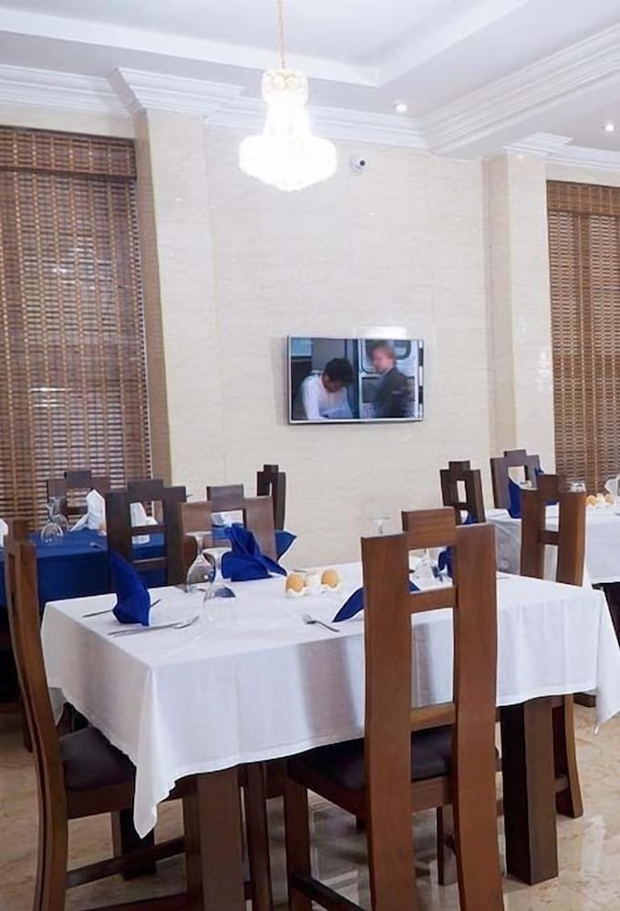 Фото Gold Rush Suites