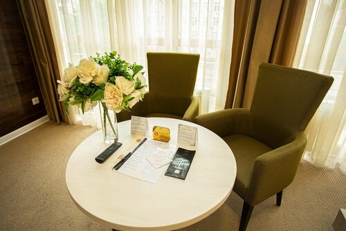 Гостиница B Hotel Bishkek в Бишкеке