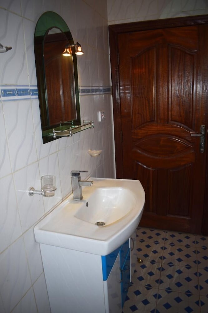 Фото Atlas Hoood 01