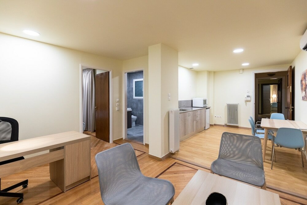 Фото Kyniska Athens Apartments