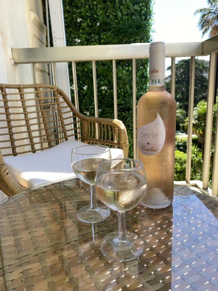 Фото Hotel Jardin Croisette