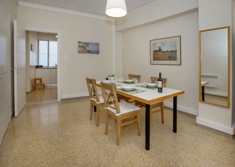 Фото Central apartment on pedestrian street