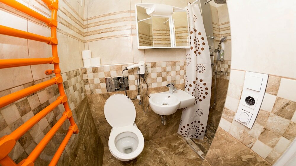 Фото Metro Apartment