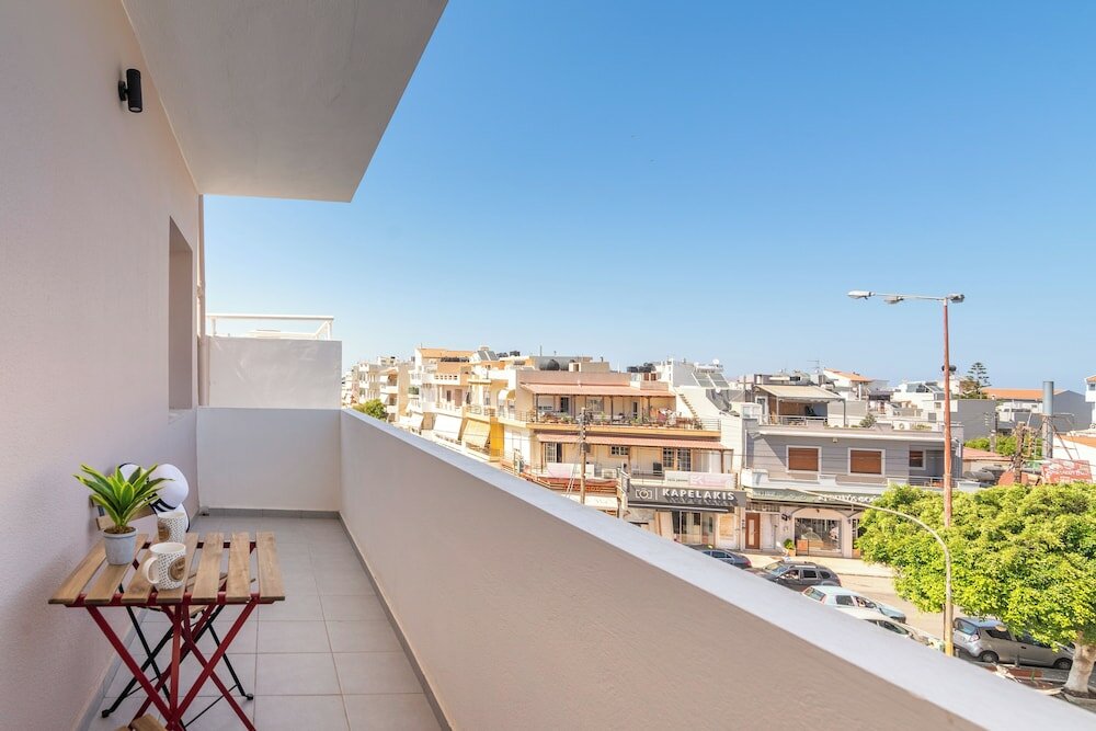 Фото Asterion Luxury Studios Airport