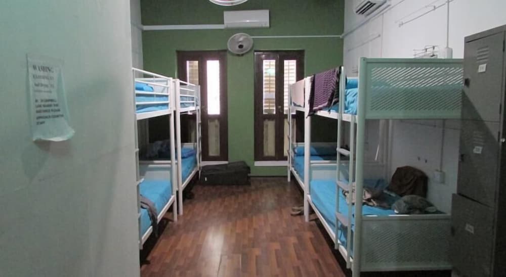 Фото Mks Backpackers Hostel - Dalhousie Lane