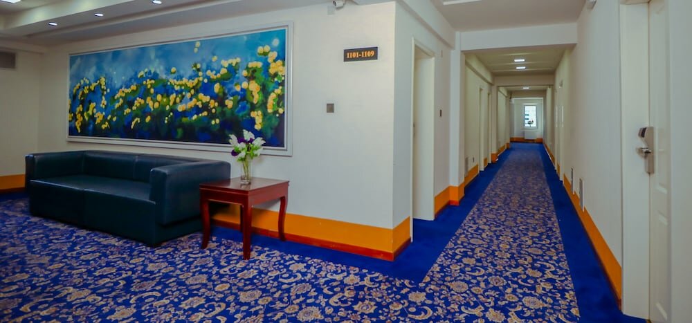 Фото Ub Grand Hotel