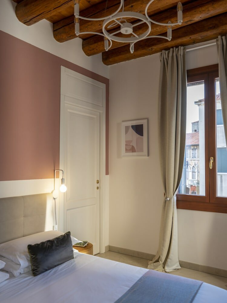 Фото Fosca Venice Rooms