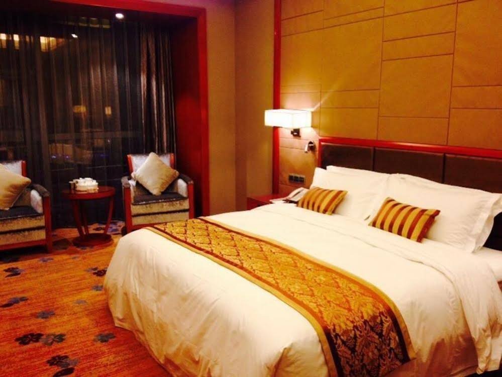 Фото Empark Grand Hotel Hangzhou Bay Ningbo