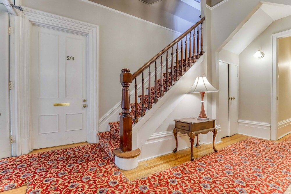 Фото Hochelaga Inn