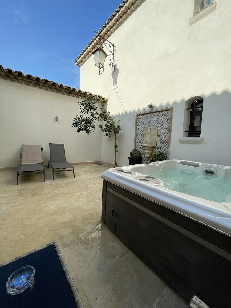 Фото Confidentiel hôtel