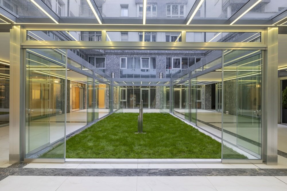 Фото Silver Crown Hotel & Residence