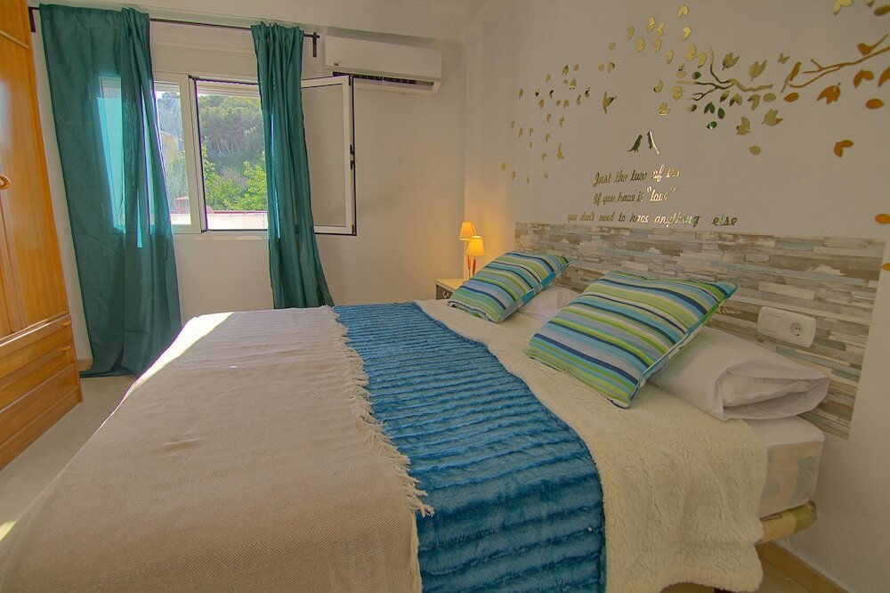 Фото Castillo Apartment