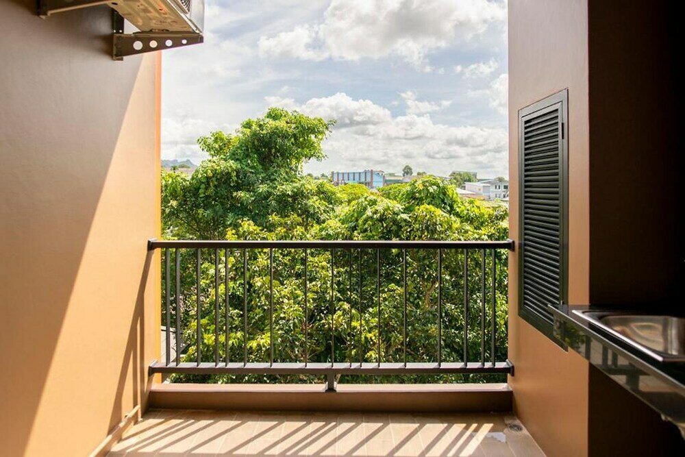 Фото Thip Thip Hotel