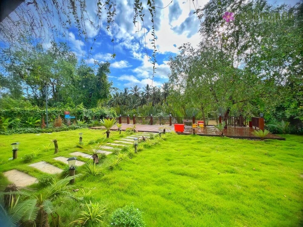 Фото Kampot Tropical Village