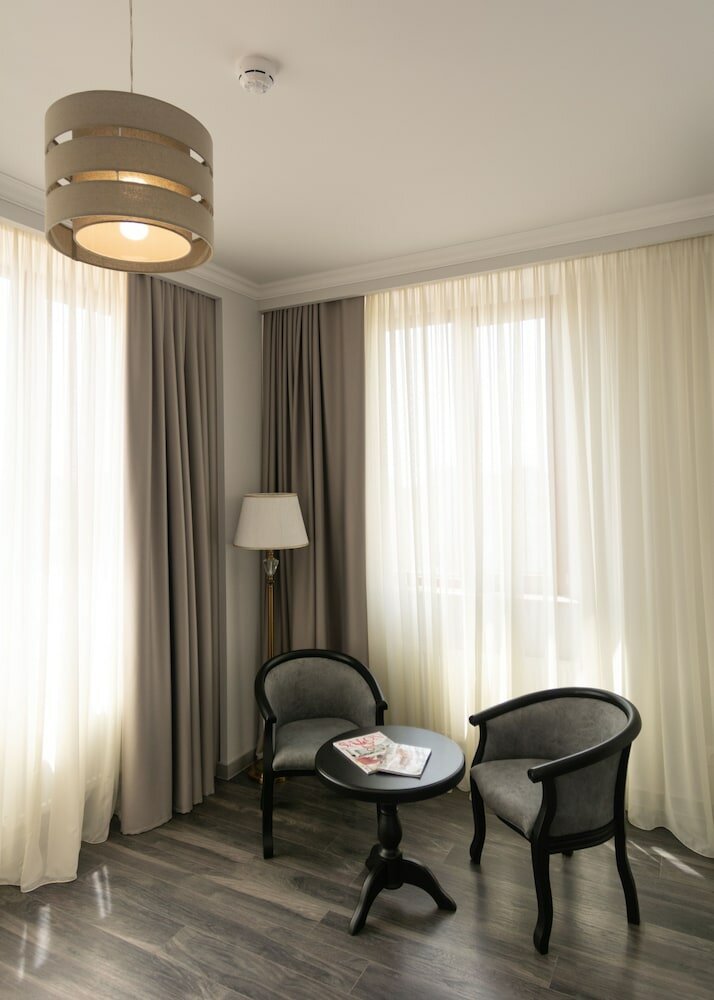 Фото Downtown Suites Yerevan