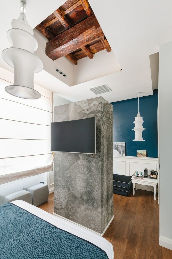 Фото Dc Collection Spagna