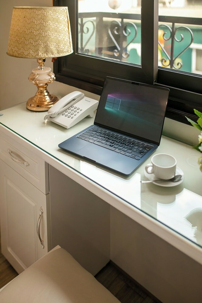 Фото Tunger Grand Hotel