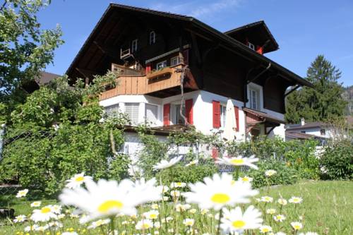 Фото Adventure Guesthouse Interlaken