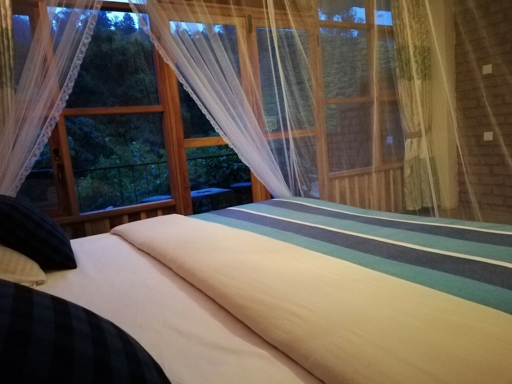 Фото Ayubo Ella - Bed & Breakfast