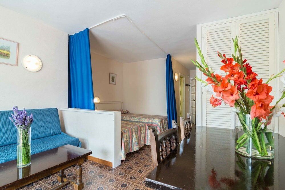 Фото Complejo Eurhostal