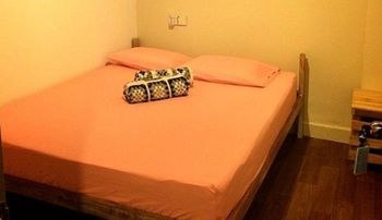 Фото The Bodhi Lodge - Hostel