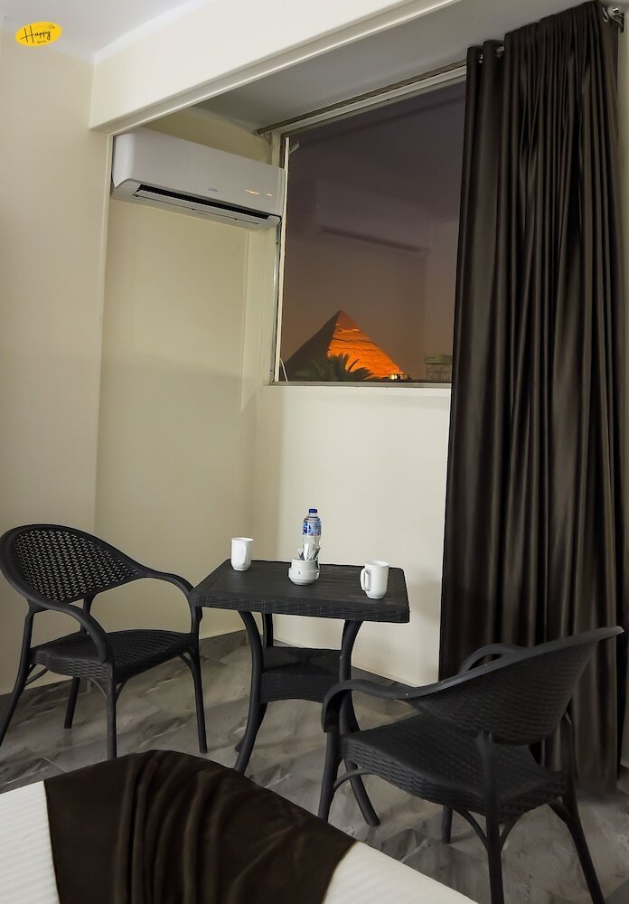 Фото Happy View Inn