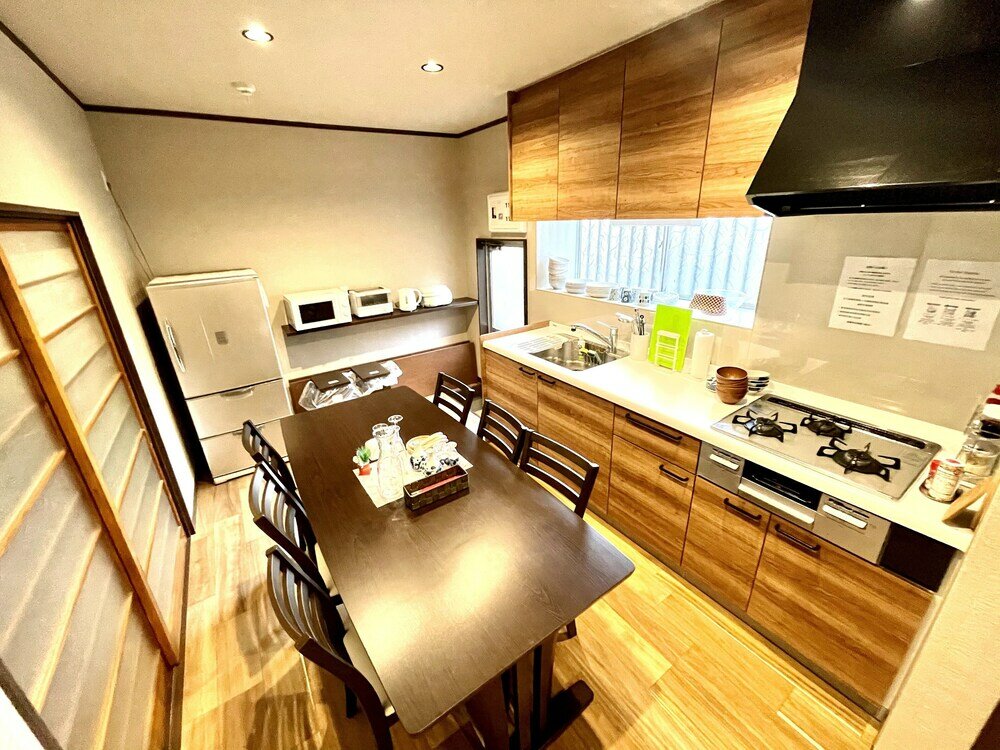 Фото Hakone Lake Side Villa & Hot Springs