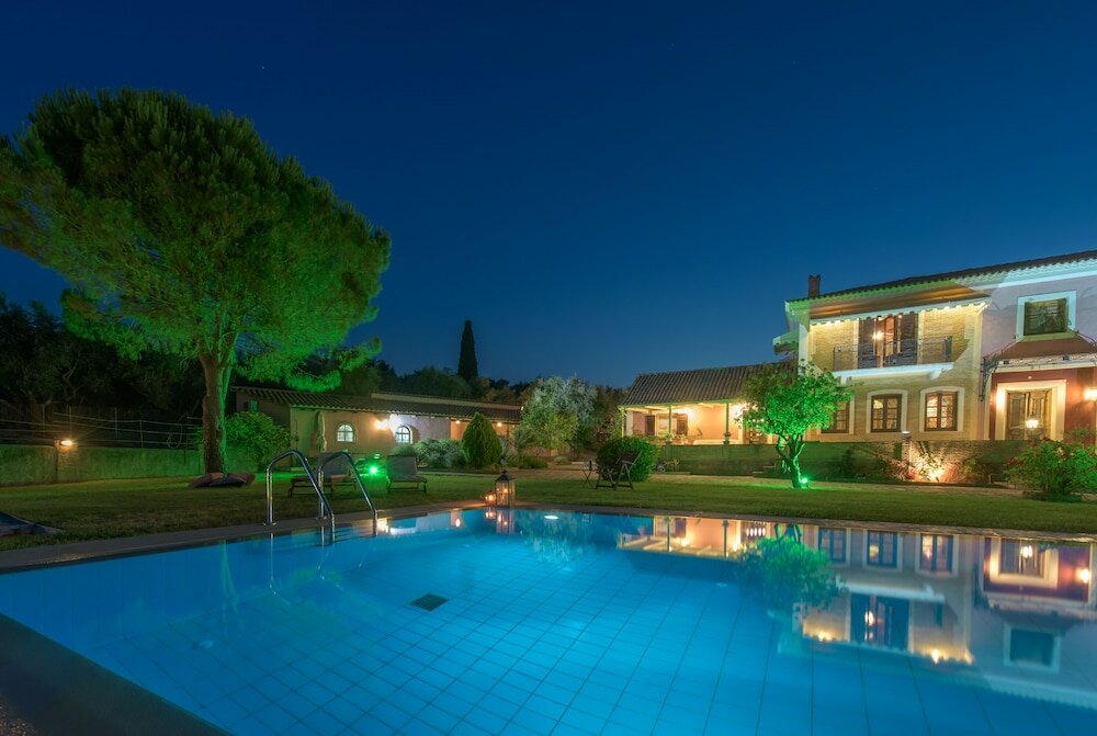 Фото Sarakino The House of Literature