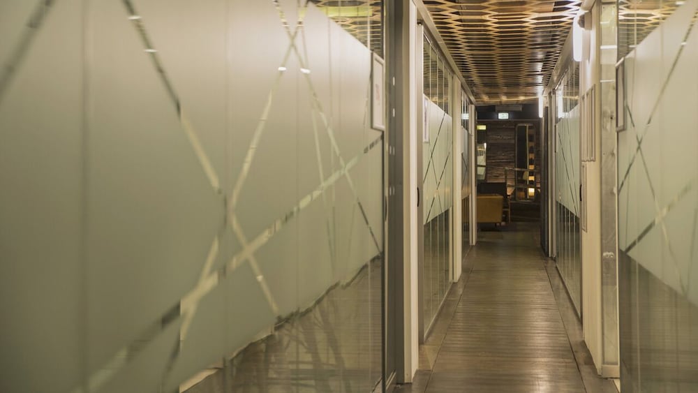 Фото 1n Student Hotel Camden - Students Only