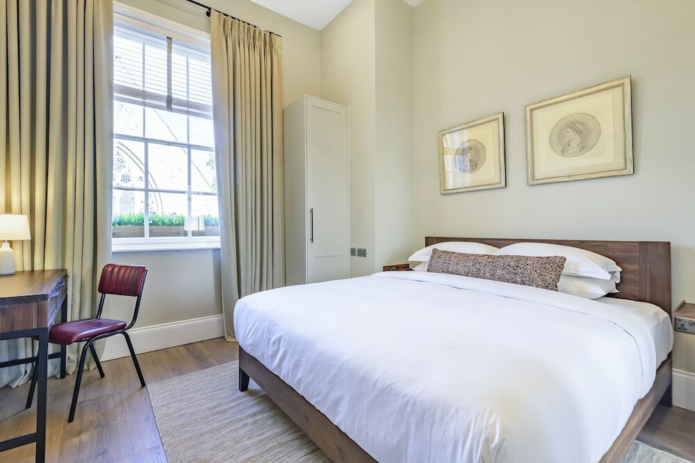 Фото Oak & Poppy