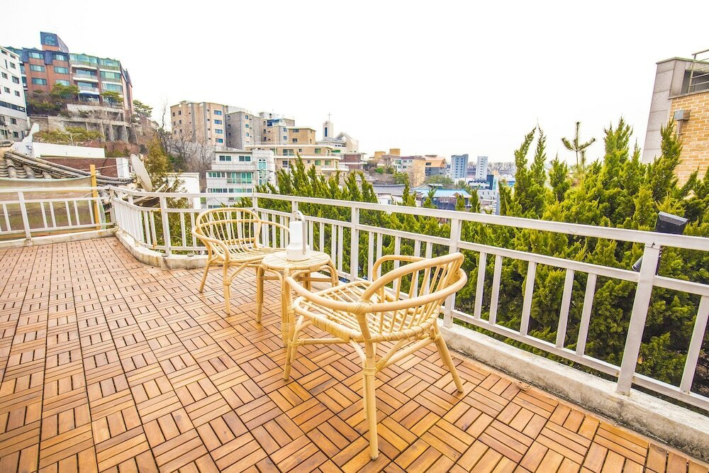 Фото Joy Hasla Sg