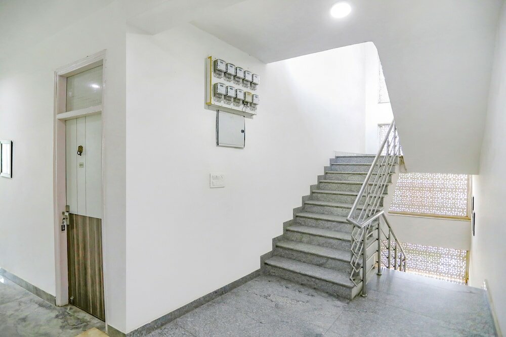 Фото Fabhotel Aravali Suites