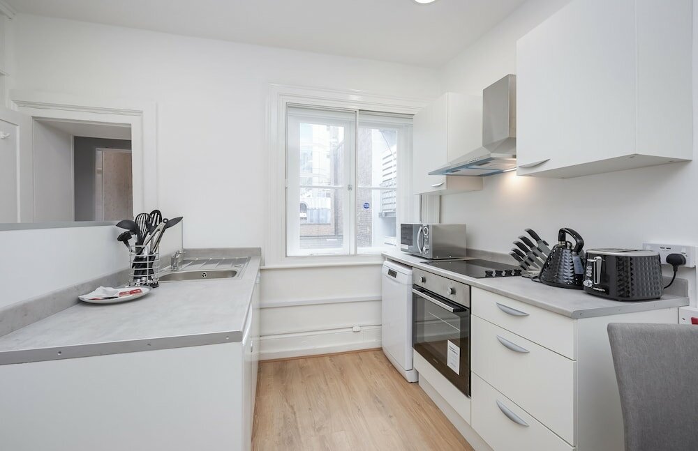 Фото Park Lane Apartments Jermyn Street