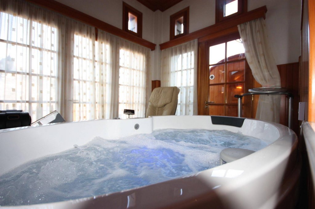 Фото Archontiko Metsovou Boutique Hotel