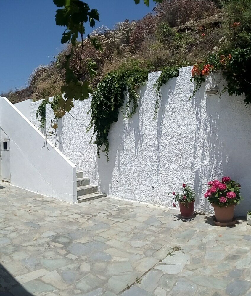 Фото Orama Apartments