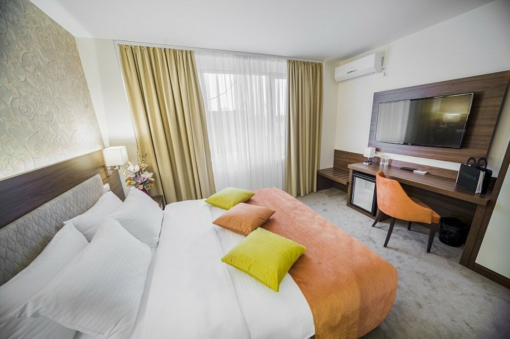 Фото Marshal Place