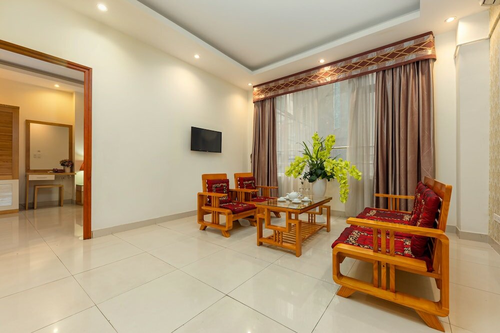 Фото Oyo 1139 An Hung Hotel