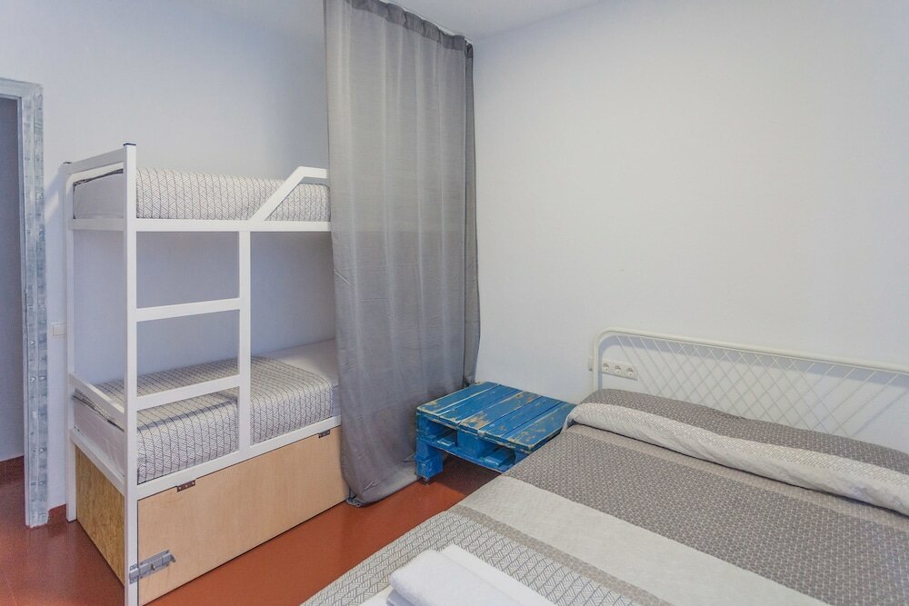 Фото Loft Apartments - Hostel