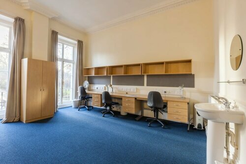 Гостиница Lse Passfield Hall - Campus Accommodation в Лондоне