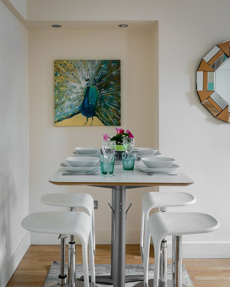 Фото Sussex Gardens Apartments